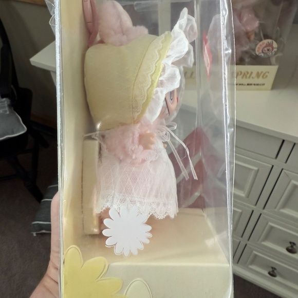 Pop Land Mokoko Fall into Spring plush pendant - Picture 4 of 4